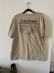 Aaliyah Share My World Tour 1997 Double-Sided Beige Graphic T-Shirt XL