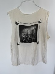 LOVE AND ROCKETS – HERE COME THE BUBBLEMEN 1986 TOUR SHIRT SIZE LARGE CUT
