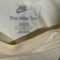 Nike T-Shirt Mens Medium Tall Cream Hot Soles Chili Pepper Graphic HQ9258-114