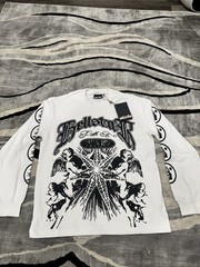 Hellstar Men’s White/Black Stars Gothic Graphic Logo Long Sleeve T-Shirt Size M