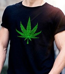 Weed Leaf THC Pot Leaf T-Shirt Weed T-Shirt Vintage T-Shirt Marijuana shirt