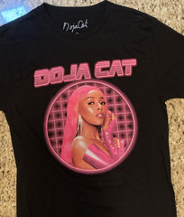Doja Cat graphic t-shirt NWOT M