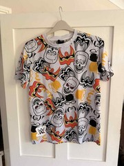 WWE Official Legends T Shirt Size Large Ultimate Warrior Stone Cold Hogan Sting