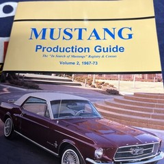 4 Ford Mustang Vintage Stuff, See Description