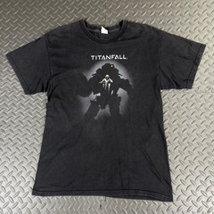 Vintage 2010’s Titanfall Gaming Men’s Large Video Game Xbox Promo T-Shirt Y2K