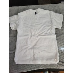 New Lot Of 6 Classic Men’s White Gildan Crewneck T-Shirt Medium