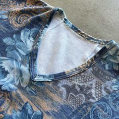 Men’s Blue Beige Floral V-Neck Short Sleeve Regular Fit T-Shirt