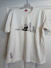 Vintage Discover Hong Kong Panda T Shirt Size L