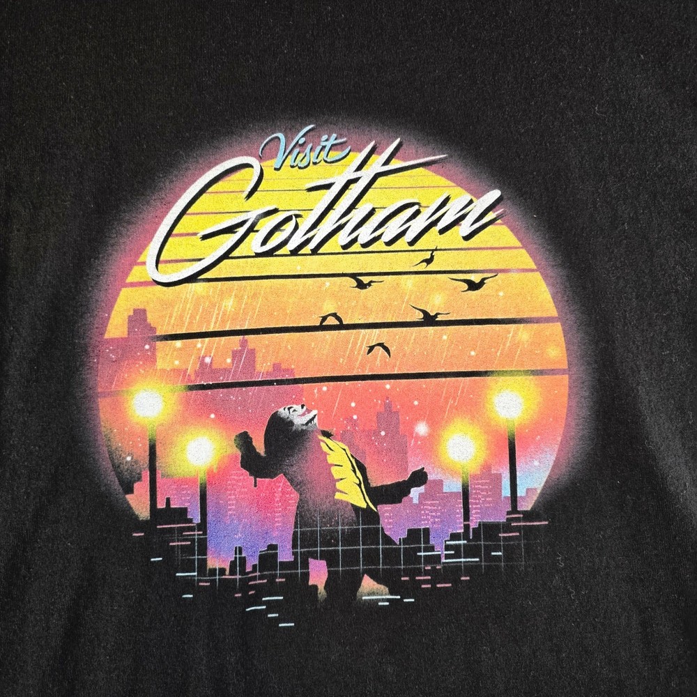 Alstyle Joker Visit Gotham T-Shirt Mens XL Black Graphic Retro Sunset Tee