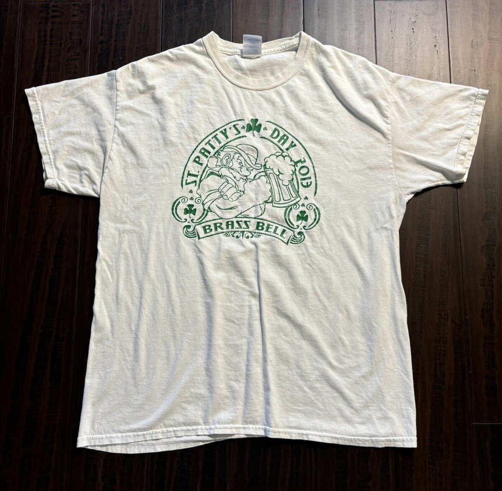 Brass Bell Restaurant Shirt Adult L Virginia Beach VA St Patricks Day 2013