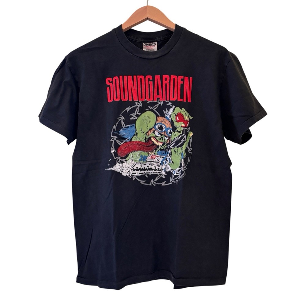 Vintage Soundgarden 1991 Tour Concert 90s Band Single Stitch T-Shirt REPRINT L