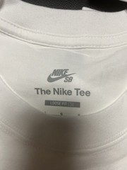 2025 Nike SB Krampus Shirt. White. Loose Fit. HV2195 100 Men’s Size Large. New.