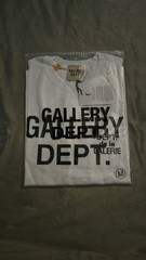 Designer Style White Sleeveless Graphic Tank Top Size M New with Tags
