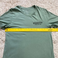 Pendleton Shirt Mens Small Green Vintage Logo Graphic Tee Woolen Mills