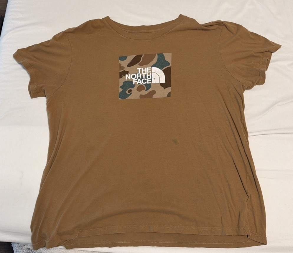 The North Face Men’s Box Logo Camo T-Shirt Large Brown Cotton Short Sleeve Flaw