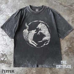 Retro Fighting Wolves Yin Yang Comfort Tee Shirt Vintage Animal Graphic