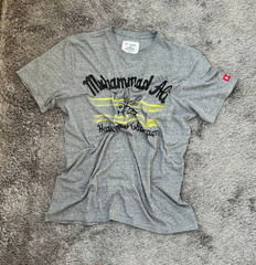 Under Armour Roots of Fight Muhammad Ali Shirt Mens XL Gray Heavyweight