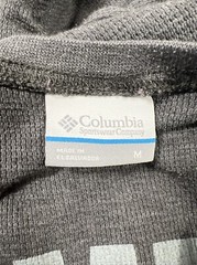 Columbia Sportswear Men’s Medium Gray Waffle Knit Long Sleeve Crew Neck Shirt