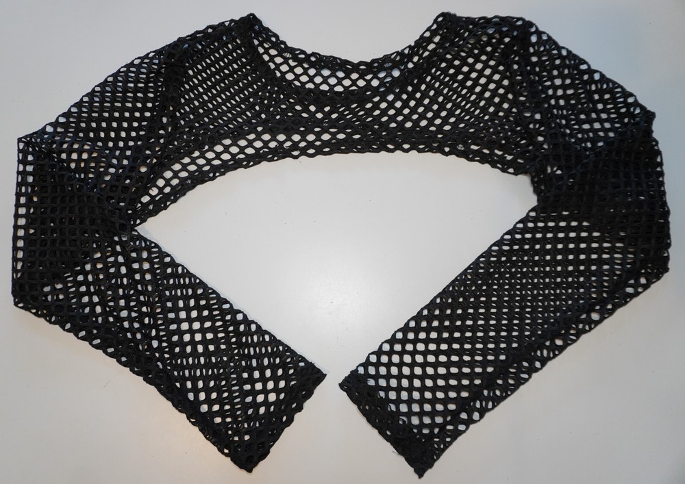 ADULT BLACK MESH SHRUG SIZE L