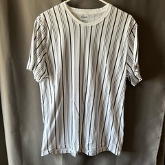 Lot of 2 Abound Men’s L Crew Neck Short Sleeve T-Shirts Cotton(2025-6)