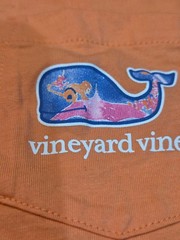 Vineyard Vines T-Shirt Mens M Orange Pocket Whale Logo Graphic Crewneck Cotton