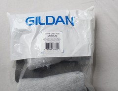 Gildan Men’s 5 Pack Crew Neck Cotton Under T-Shirts NN7 Multicolor Medium NWT