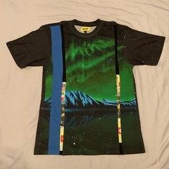 Chinatown Market Northern Lights Tee – Mens Large – RARE FIND – Sold Out
