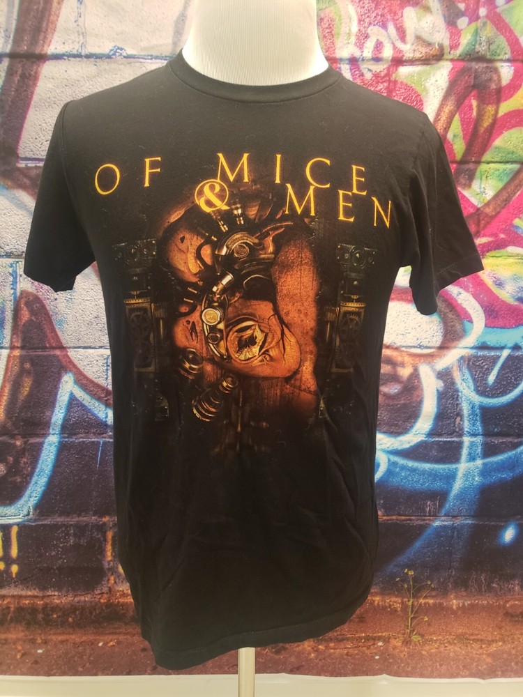 Of Mice & Men Band T-shirt Size M