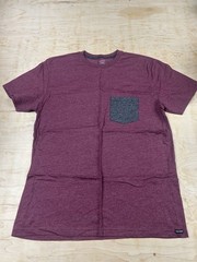 Volcom Collectible Short Sleeve Shirt with Pocket – Men’s XL
