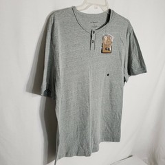 G.H. Bass Co Men’s T Shirt Large Gray 2 Button Short Sleeve Casual Crew Neck