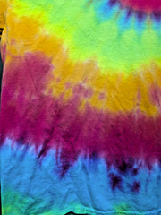Handmade Tie Dye Rainbow Spiral Large Tee Shirt 20.5″ W X 27.5″ L Gildan Cotton