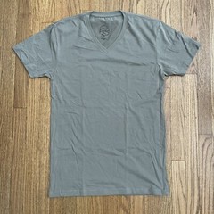 True Classic Premium Quality * V NECK * Tee T Shirt Mens MILITARY BEIGE SMALL S