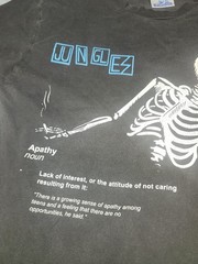 New Variety Jungles T-Shirt Size Medium Skeleton Eyes Falling Out Apathy