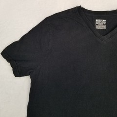 Mossimo Supply Co. Athletic Fit Men’s Medium Black T-Shirt Short Sleeve V-Neck