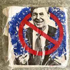 NEW Vintage Ronald Reagan 1983 Protest M T-Shirt Single Stitch Pat Cohee Art NOS