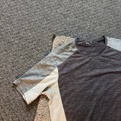 REI CO-OP PERFORMANCE T-SHIRT MENS Medium M Gray 3 Tone Color Nice!