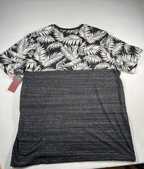 The Foundry Black and White Leaf design t-Shirt size 2XLT new with tags