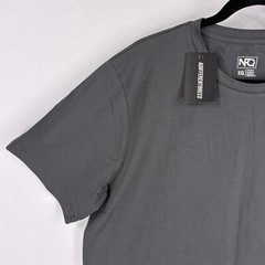 NFQ T Shirt Mens 2XL XXL Gray Short Sleeve Crew Neck Lightweight Stretch NEW