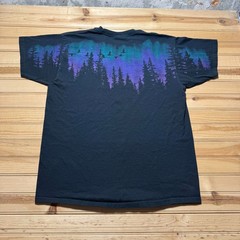 Vintage 1996 National Wildlife Federation Wolf Aurora Borealis T-Shirt USA – XL