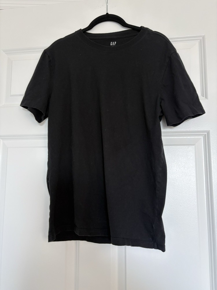 Gap Everyday Soft Crew Men’s Black Solid Crew Neck Short Sleeve T-Shirt, M