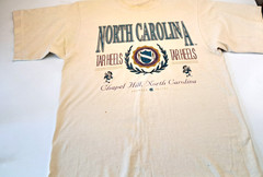 Vintage 90s North Carolina Tarheels T-shirt Mens L Oversized Cream SPOTS