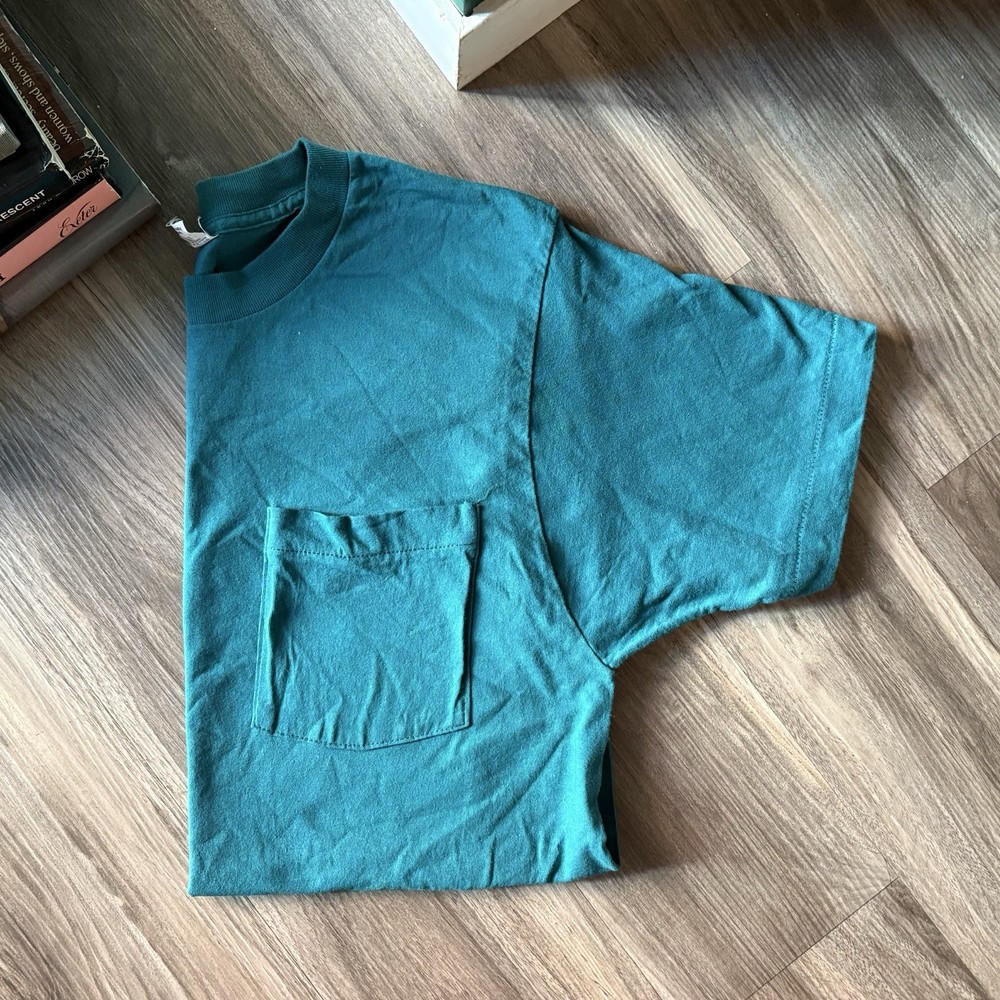 1970’s Single Stitch T-Shirt Size Small Teal BVD Vintage