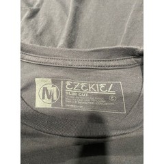 Ezekiel Mens Slim Cut Graphic T-Shirt Charcoal Gray Abstract Collage Size M