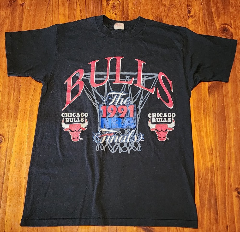 Vintage Chicago Bulls Tee Large LA Lakers Jordan Magic Johnson 1991 NBA Finals