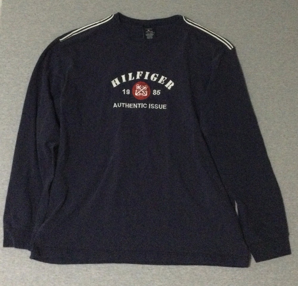 Vintage Tommy Hilfiger Men Crew Neck Long sleeves T-shirt Size XL/XG cotton