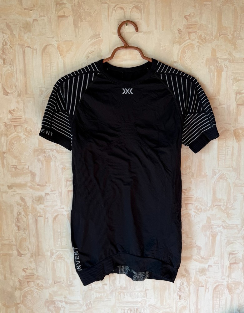 X-Bionic Invent 4.0 Light Short Sleeve Round Neck Shirt Men, Opal Black/Arctic