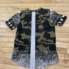 FOCUS Quality Wear T Shirt Mens M Shark Mouth Graphic Tee Camo Green Maxi Star M