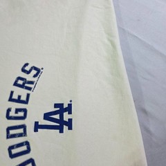 MLB Genuine Merchandise Los Angeles Dodgers T-Shirt Men 2 XL White Cotton 2009