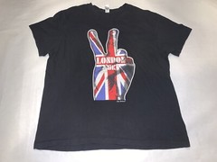 London UK City Fashion Peace Sign Black Graphic T Shirt Sz L