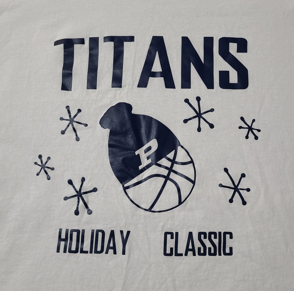 Titans Holiday Classic Shirt Mens Size XL White Year Event Basketball Tournament